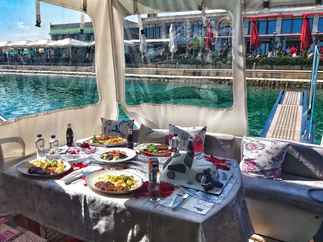 Mersin Yatta Kahvaltı Yemek